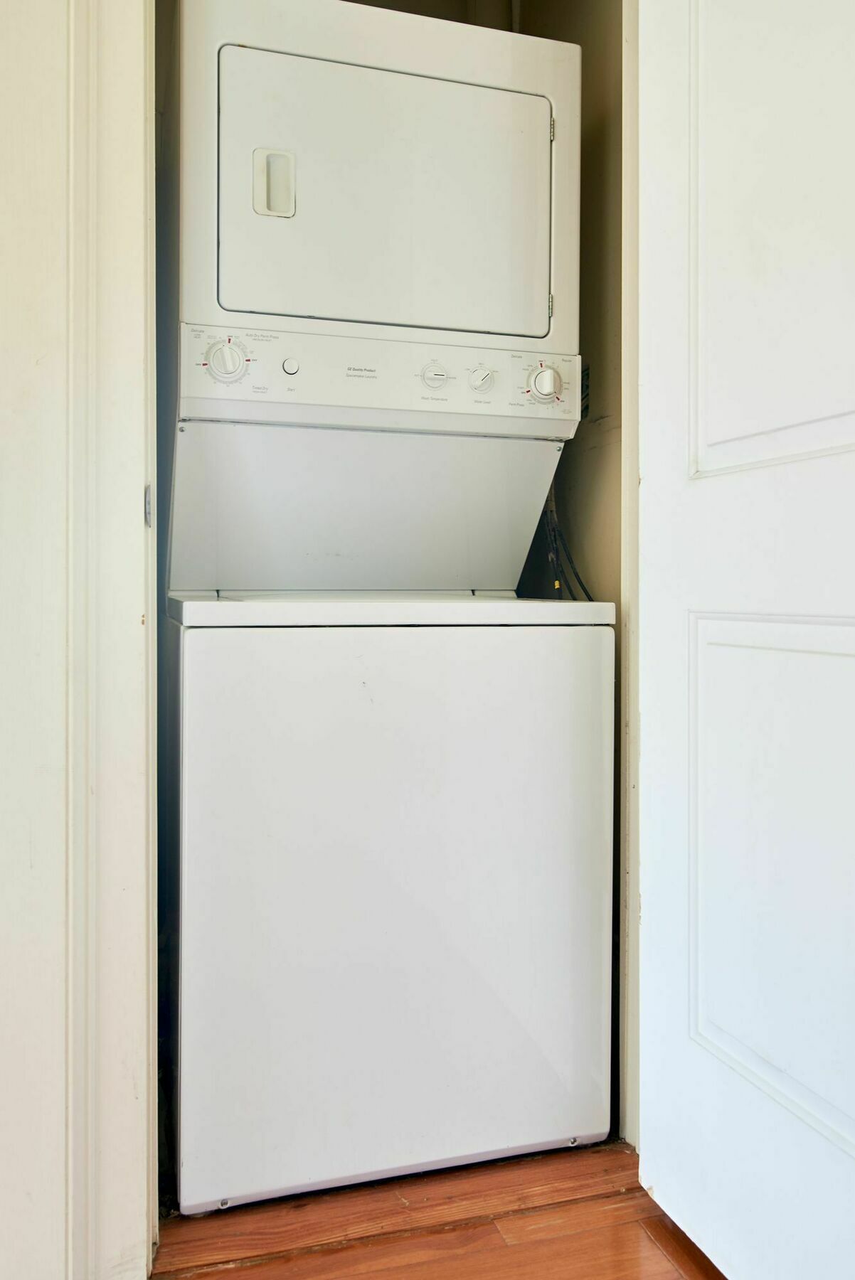 Chic 2br In Irish Channel By Sonder Apartment